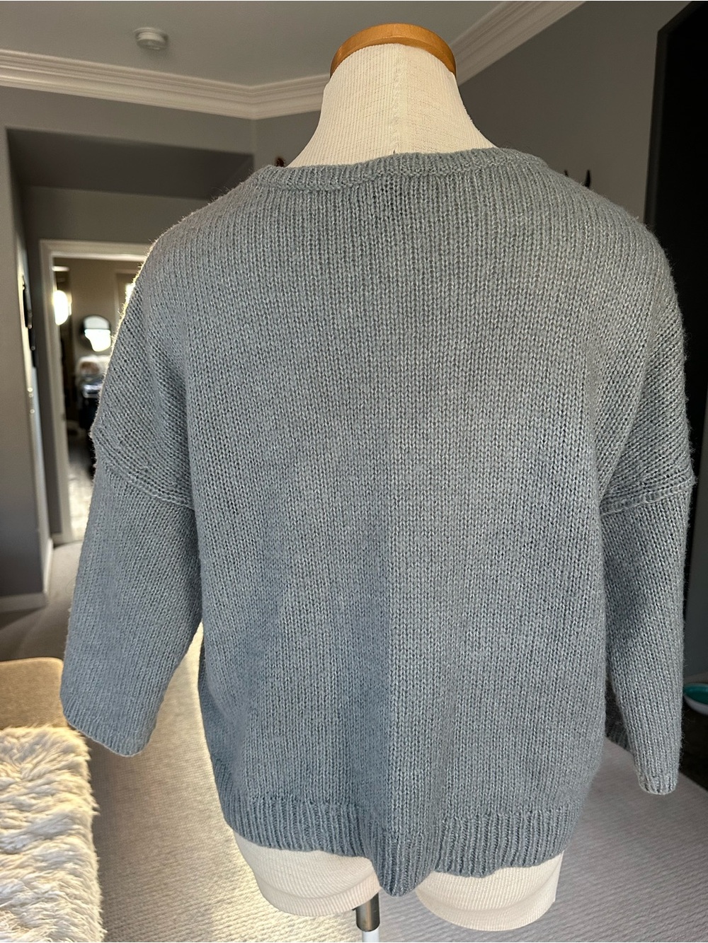 Ann Taylor Embellished Crewneck Sweater size large - Picture 8 of 13